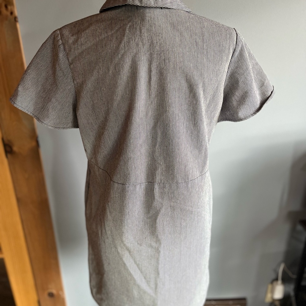 Hawks size medium striped tunic with pockets